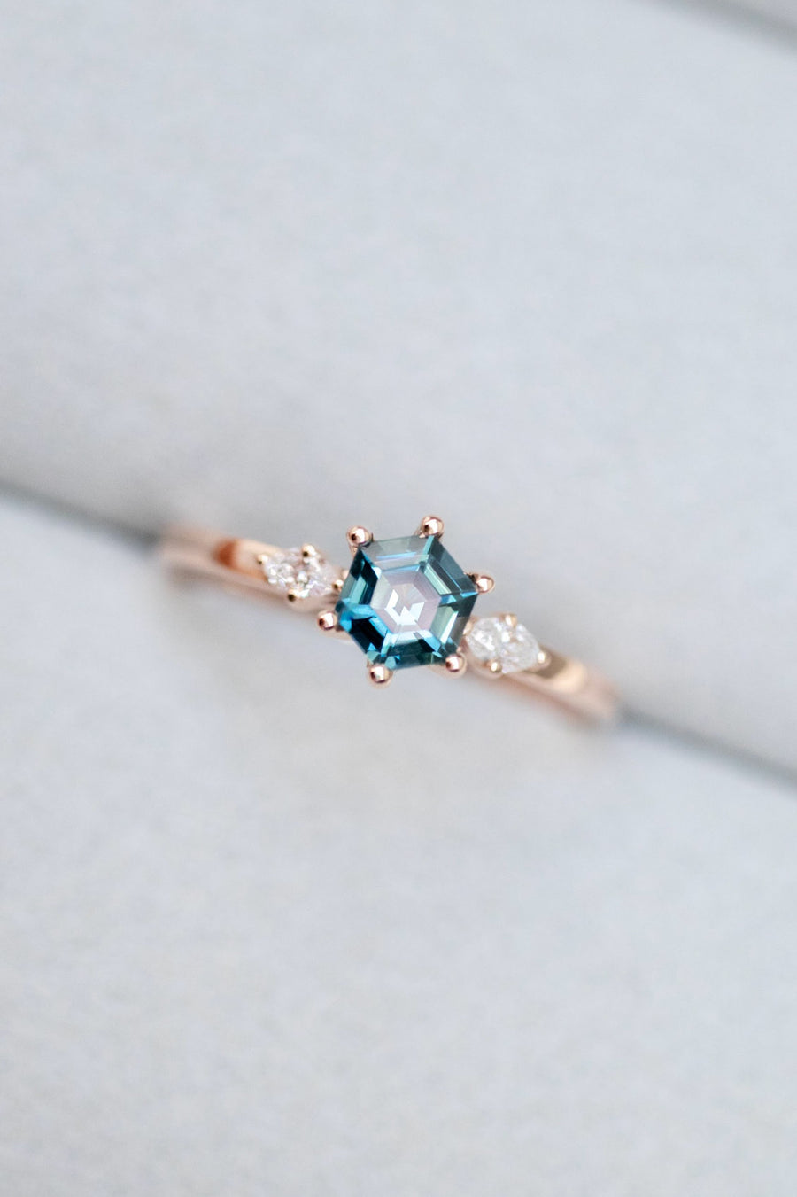 Three Stone Hexagon 0.53ct Teal Sapphire (Unheated With Certificate) & diamond 18K Rose Gold Ring