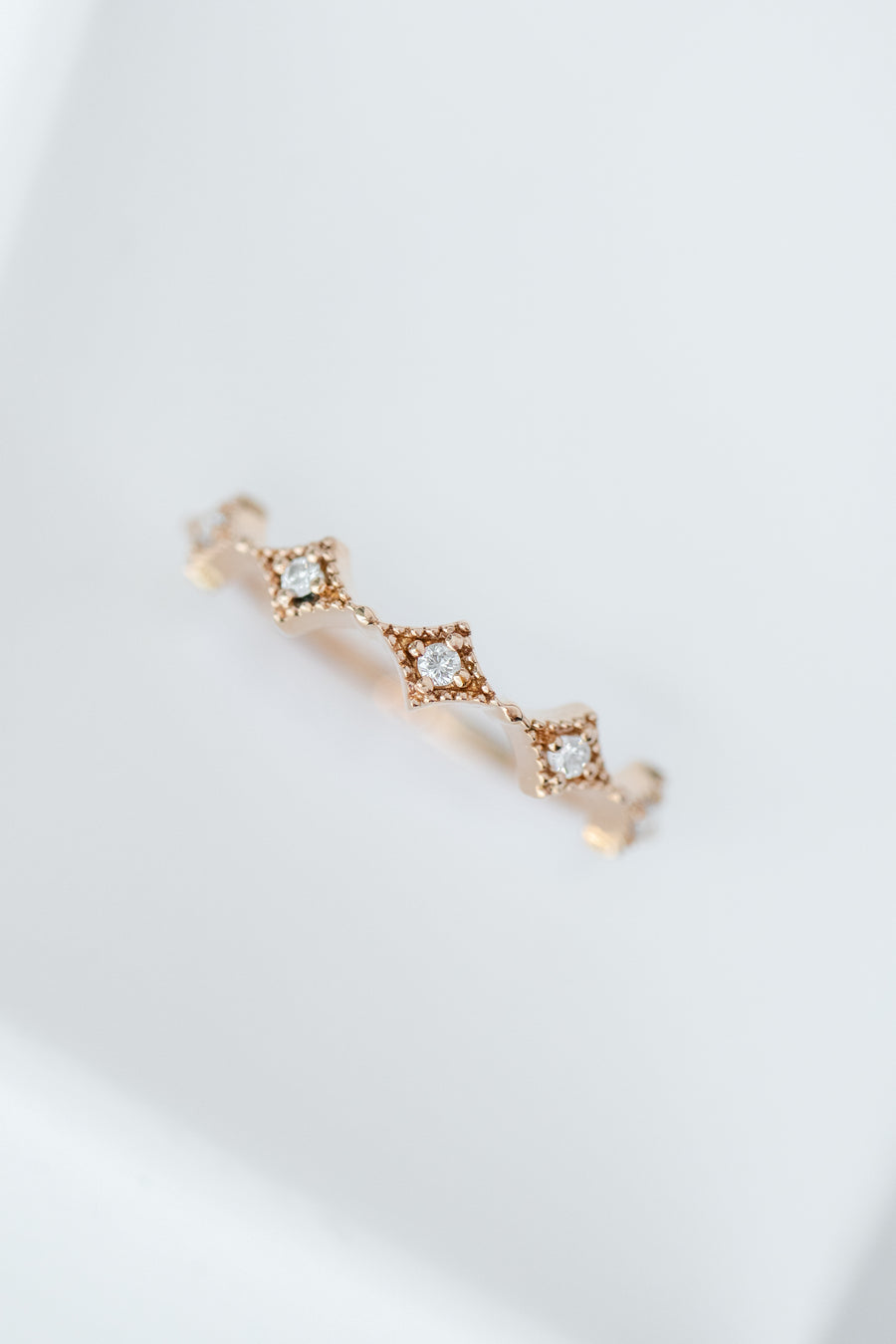 Five diamond 18K Gold Beaded Ring