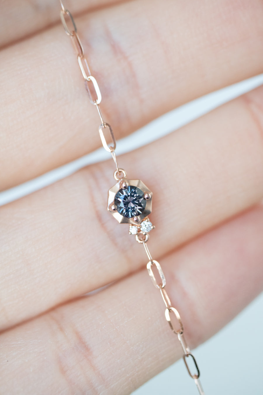 Golden Hexagon-shaped ~0.31ct Graylish Blue Spinel & diamond 18K Gold Bracelet