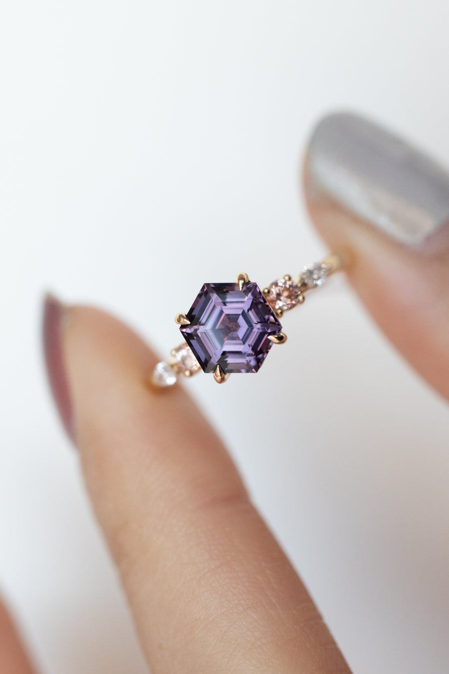 Signature Hexagon 1.21ct Purple Spinel (Unheated With Certificate) with Pink Spinel & diamond 18K Yellow Gold Ring